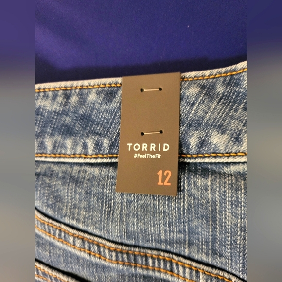 Torrid BNWT mini vintage stretch denim skirt size 12 - Picture 5 of 10